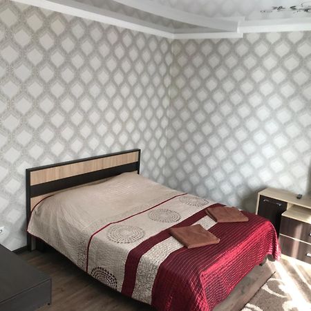 Готель Майовит Khmelʼnytsʼkyy Kültér fotó
